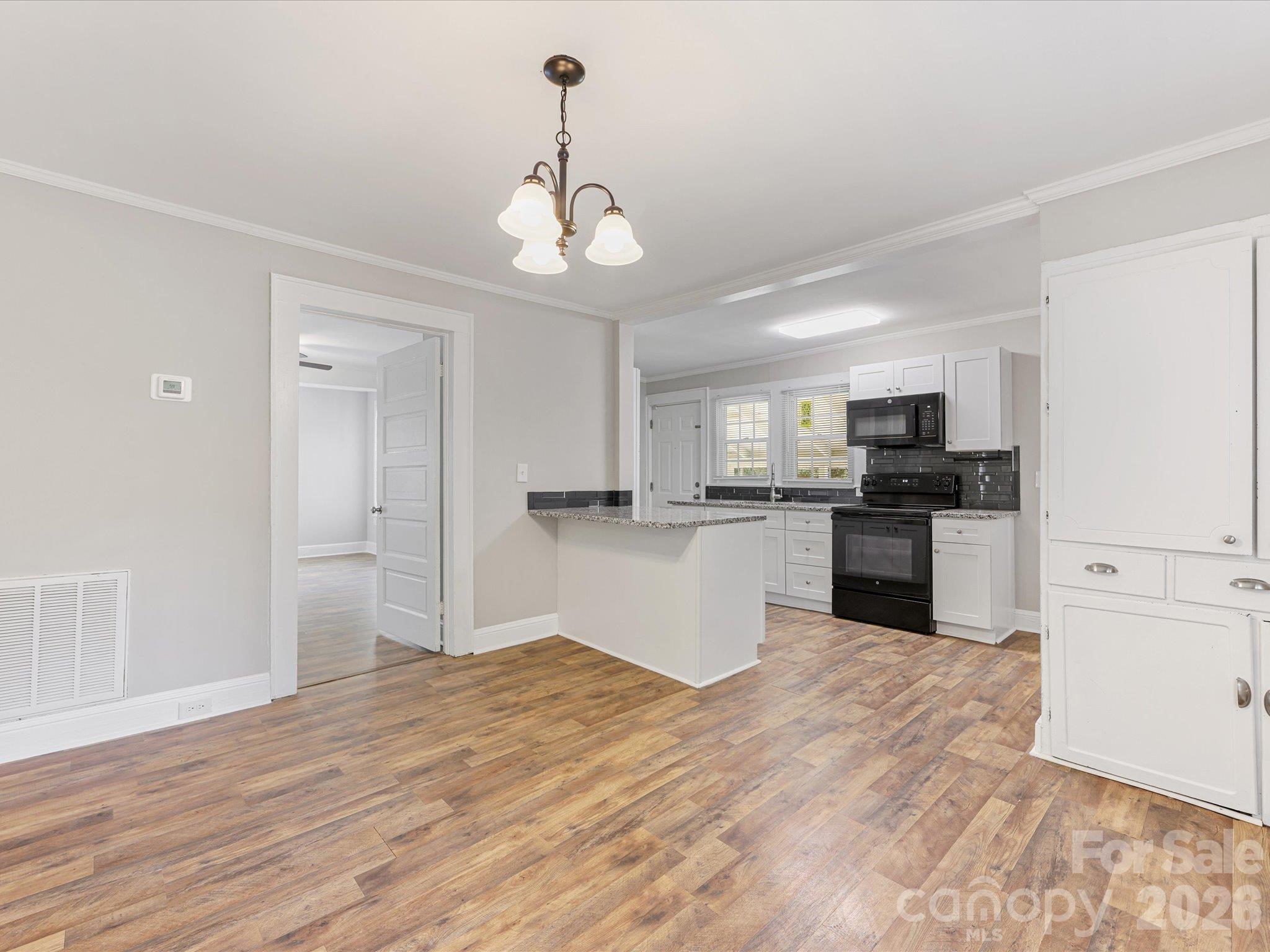 721 Broad Street Property Photo 17