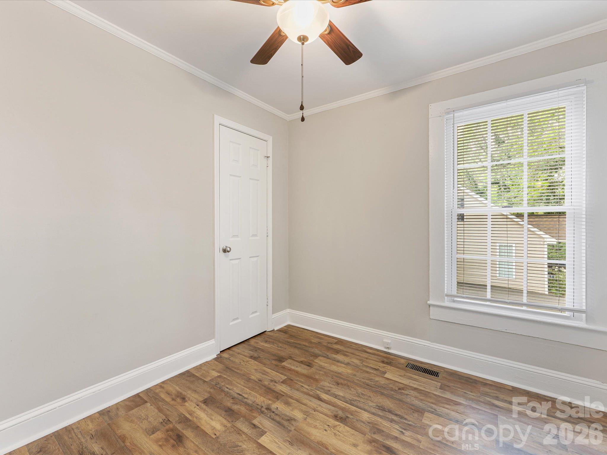 721 Broad Street Property Photo 24