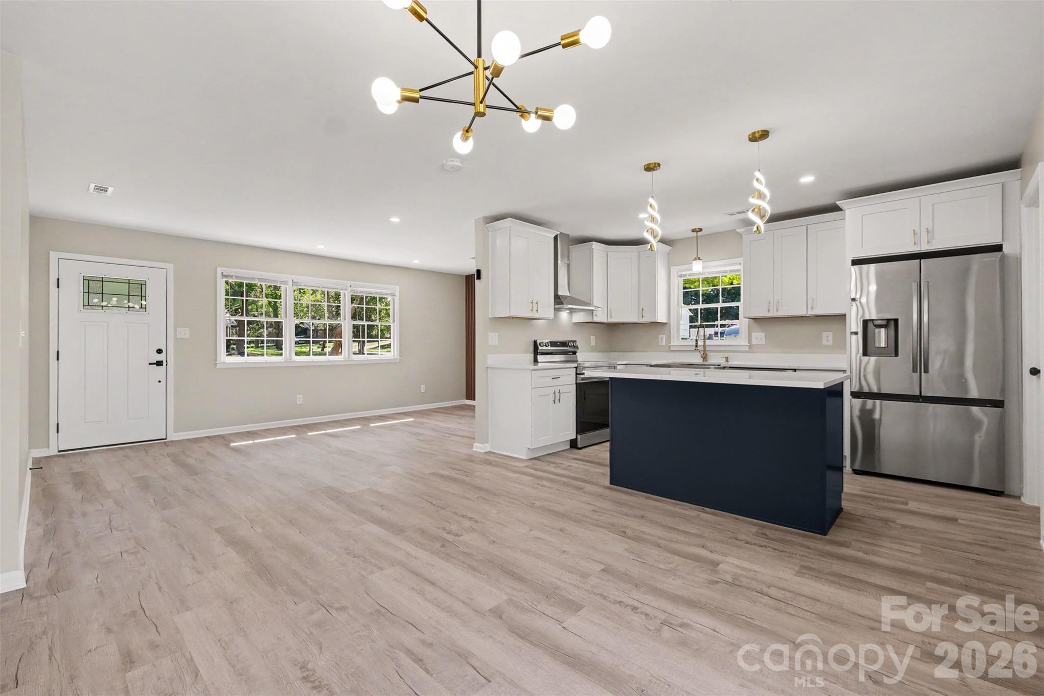 3801 Hillock Court Property Photo 10