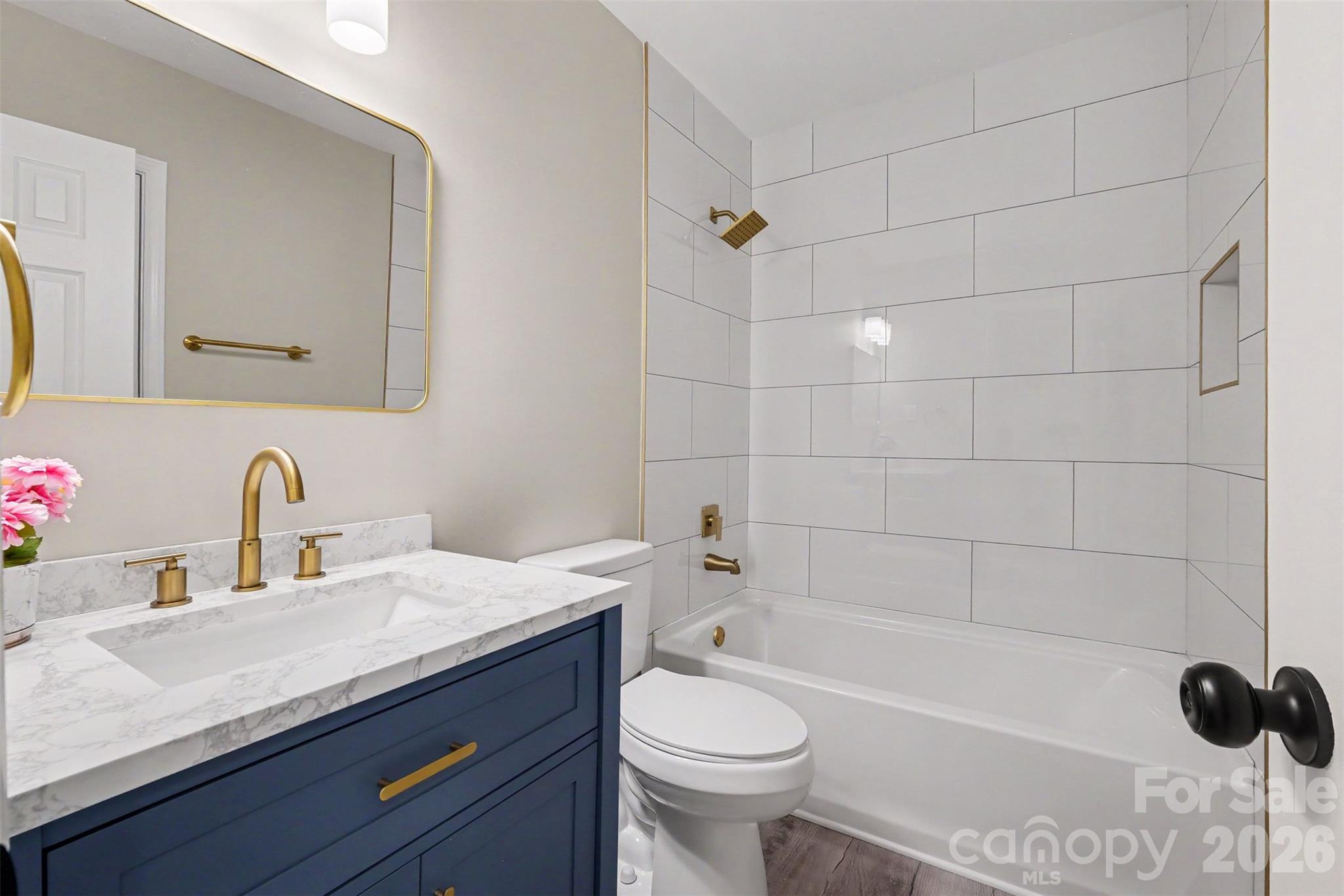 3801 Hillock Court Property Photo 20