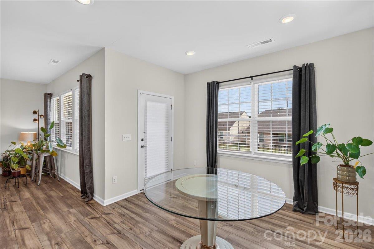 155 White Apple Way Property Photo 13
