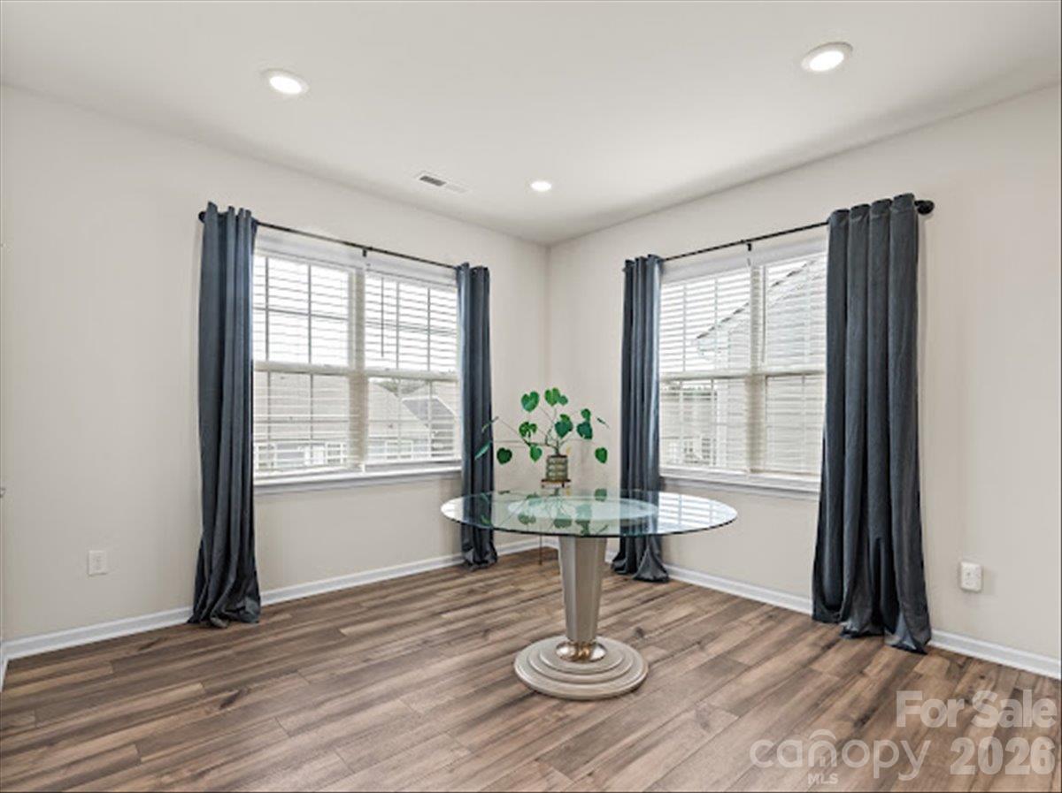 155 White Apple Way Property Photo 14