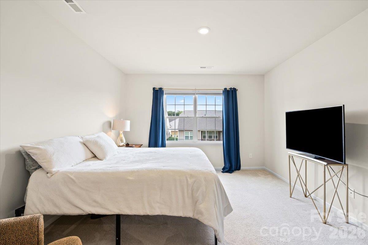 155 White Apple Way Property Photo 27