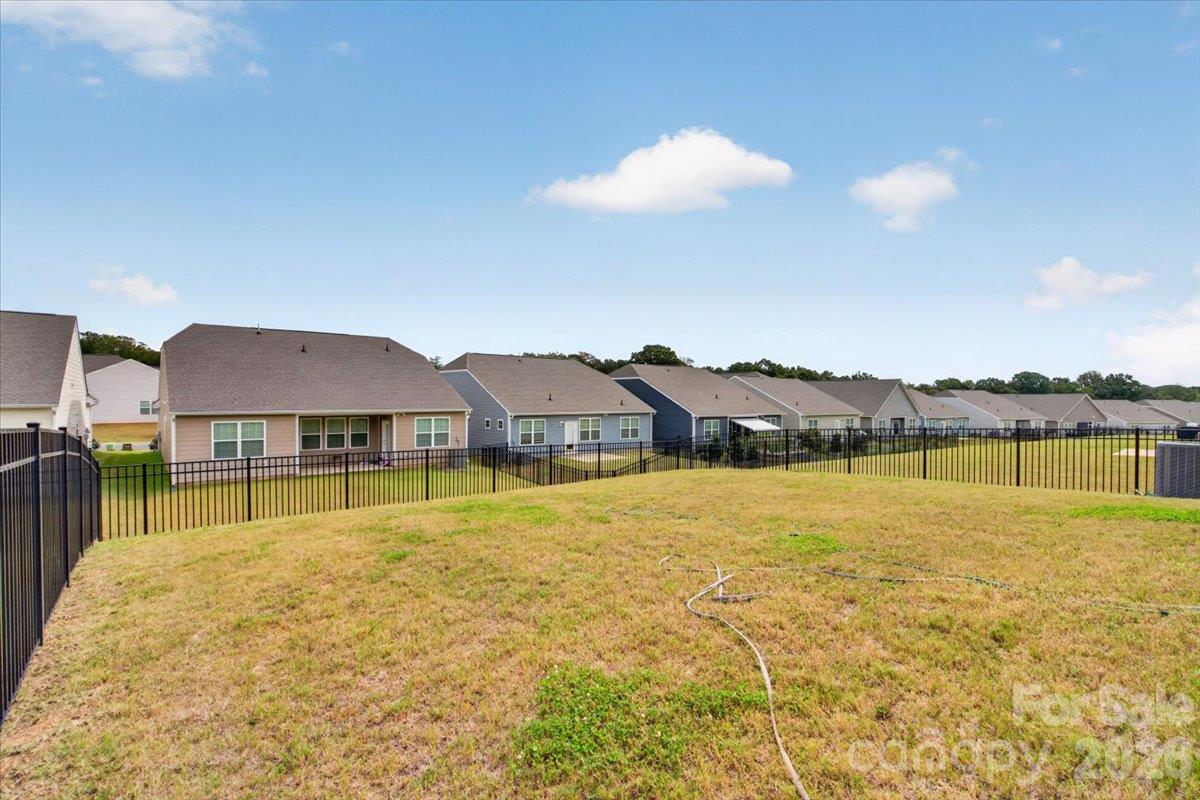 155 White Apple Way Property Photo 29