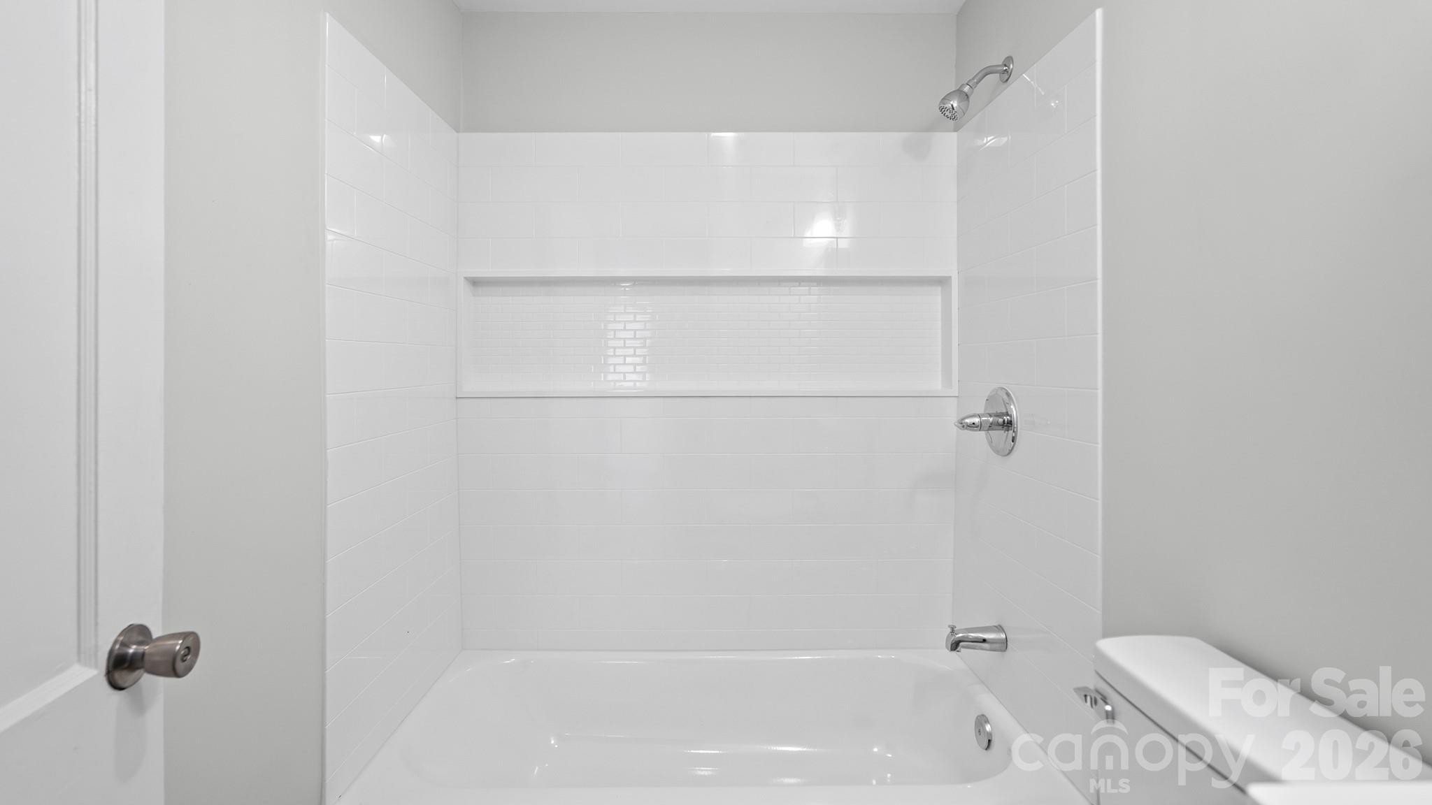 1409 Essex Street Property Photo 7
