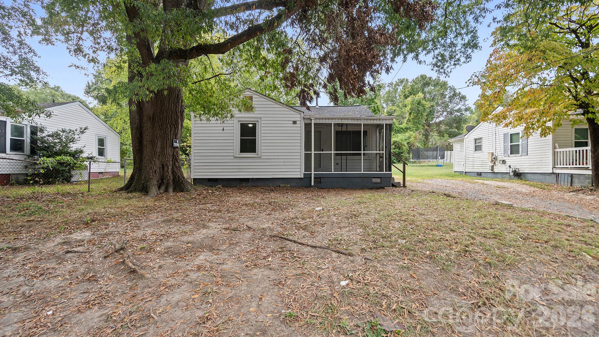 1409 Essex Street Property Photo 29