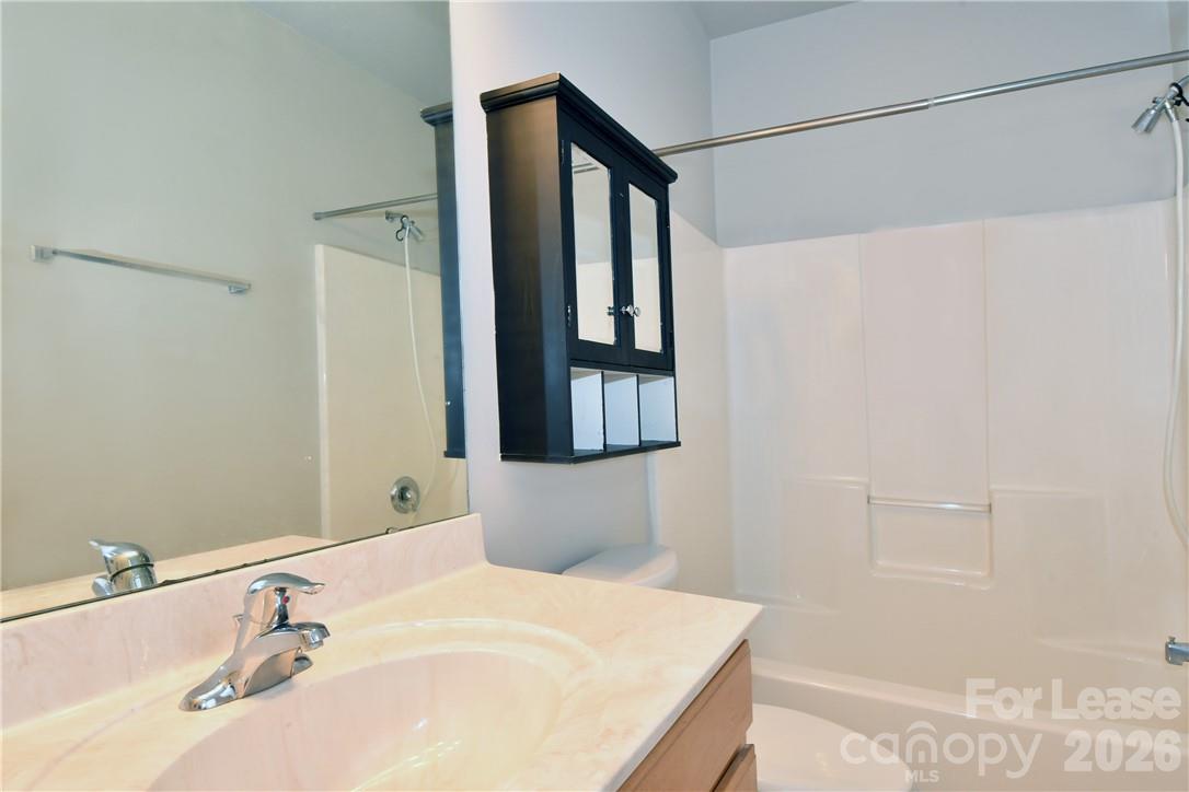 603 Lexington Drive Property Photo 5