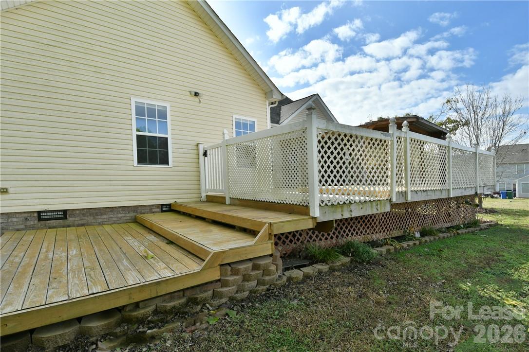 603 Lexington Drive Property Photo 22