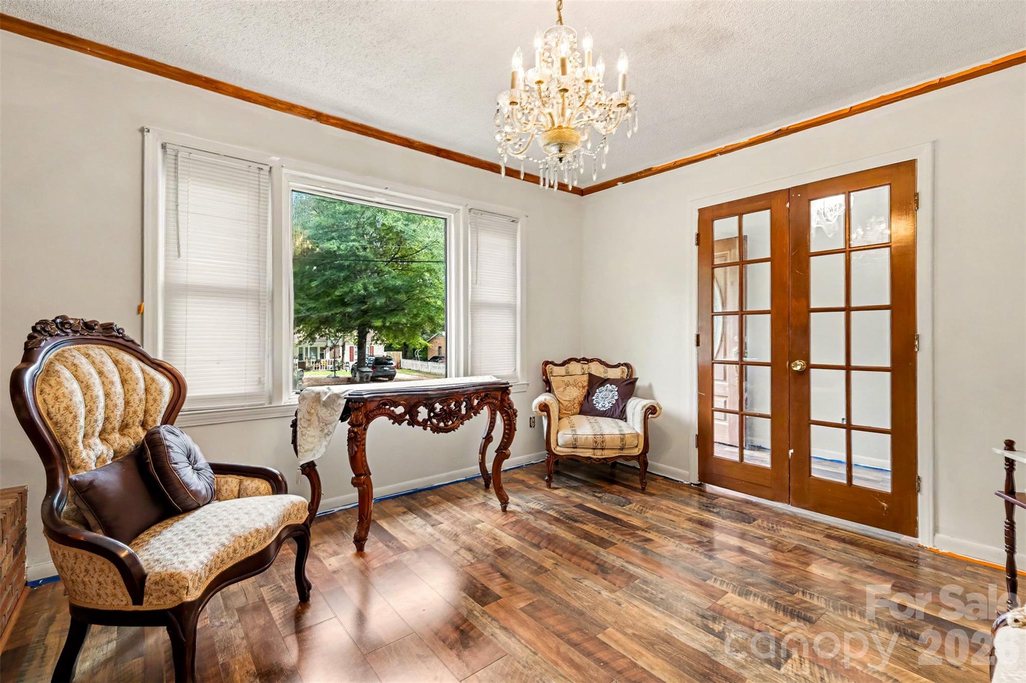 393 Carson Drive Property Photo 3