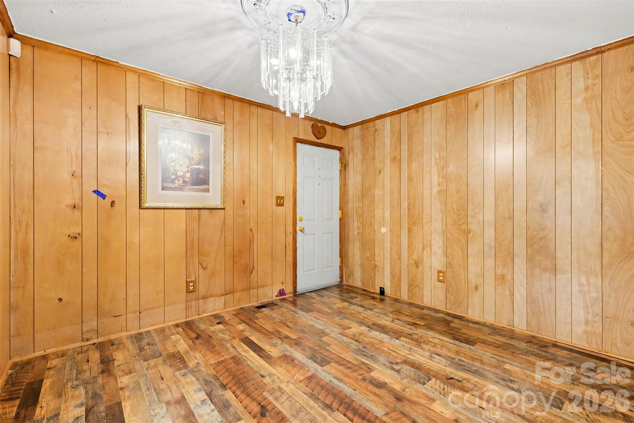 393 Carson Drive Property Photo 7