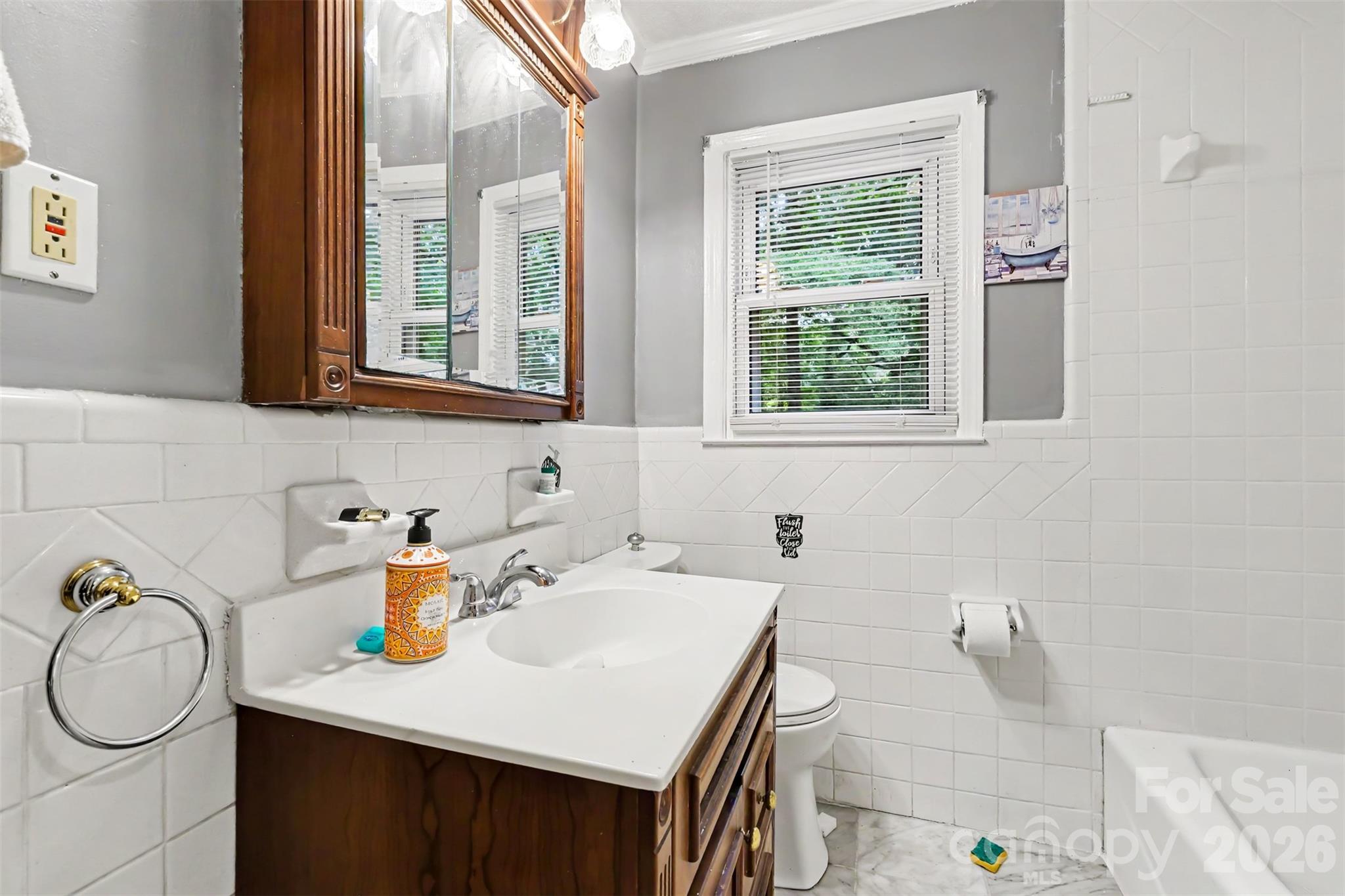 393 Carson Drive Property Photo 18