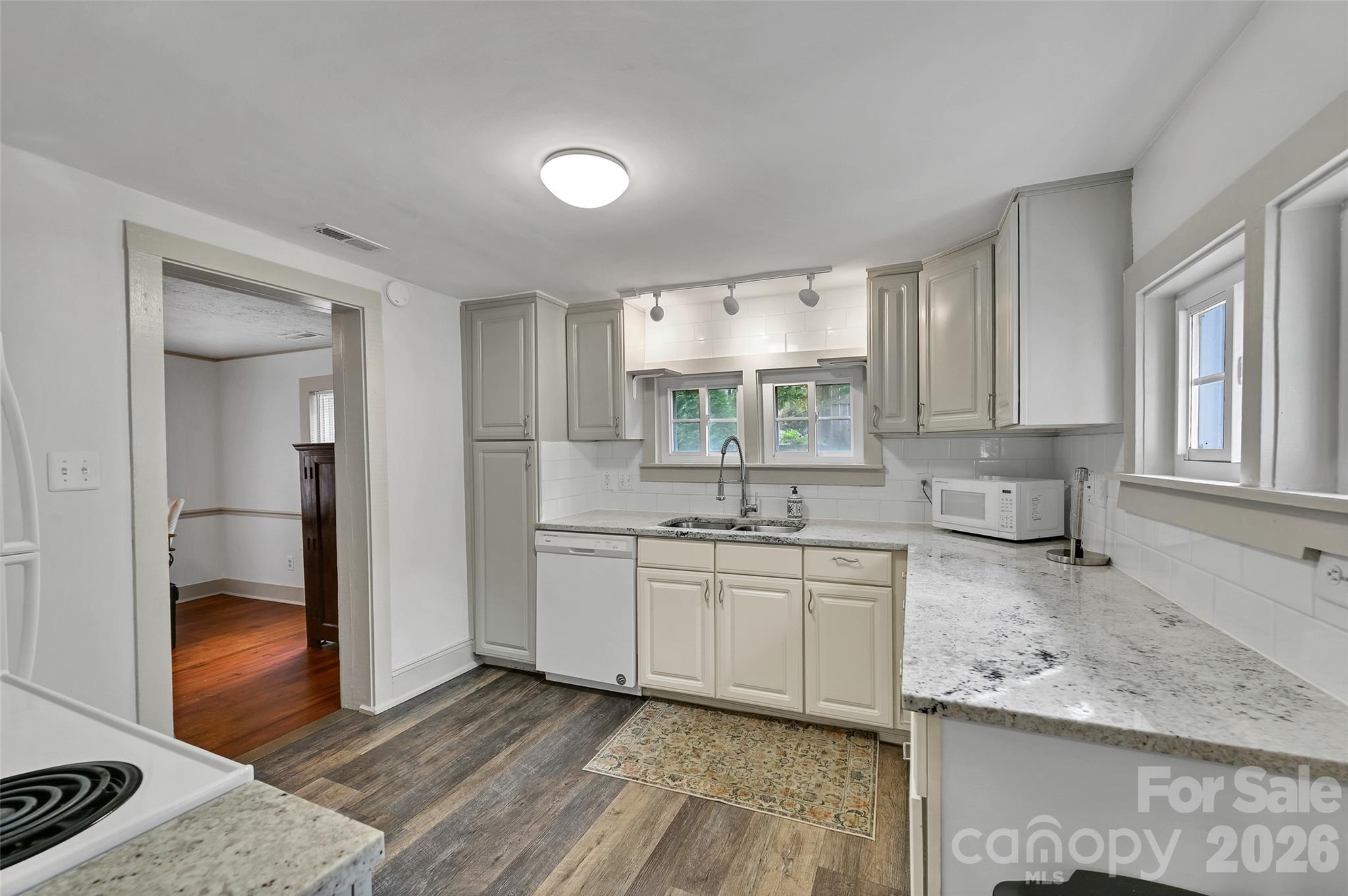 209 Old Haw Creek Road Property Photo 13