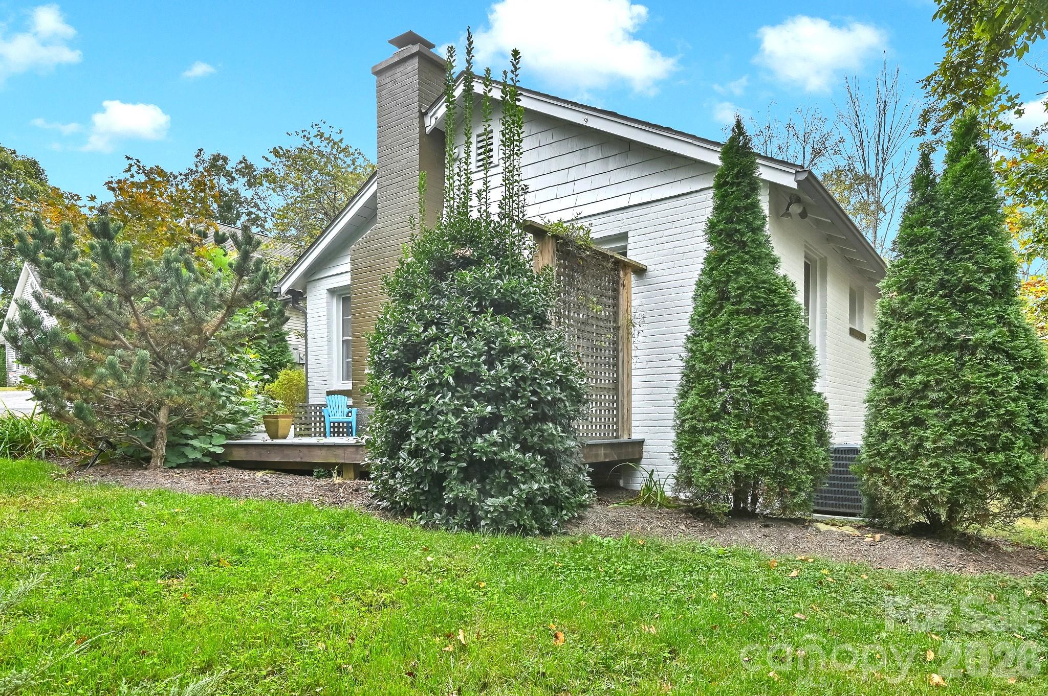 209 Old Haw Creek Road Property Photo 26