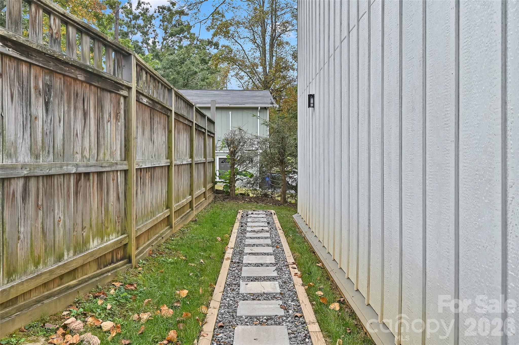 209 Old Haw Creek Road Property Photo 28