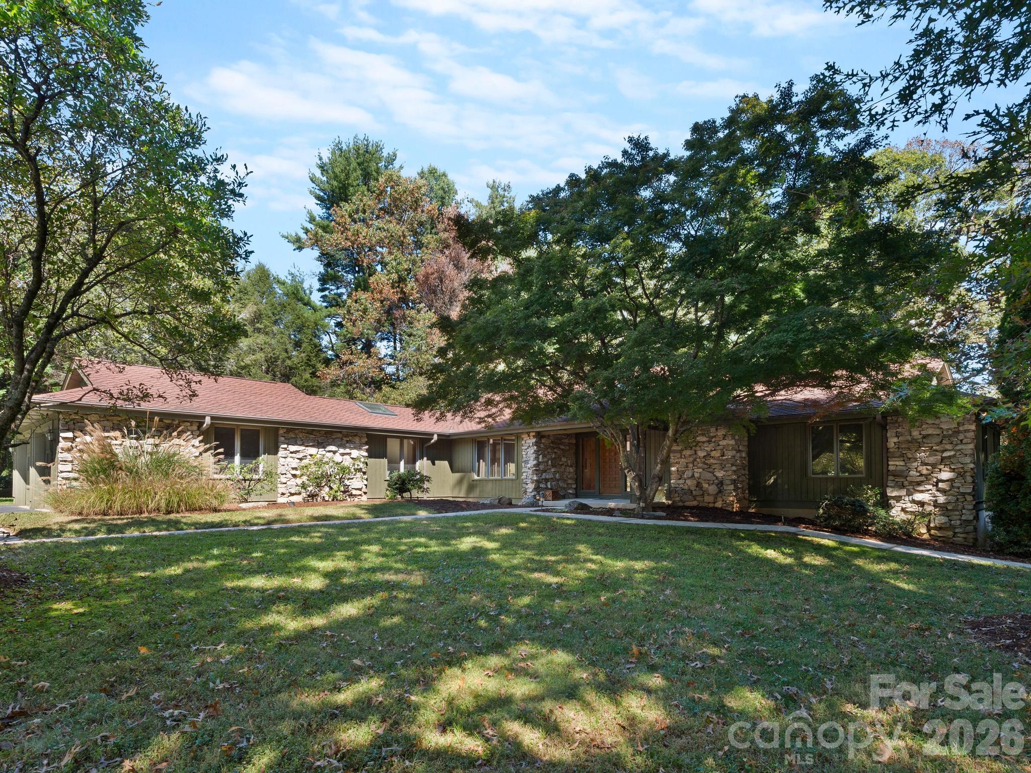 3003 Sourwood Trail Property Photo 1