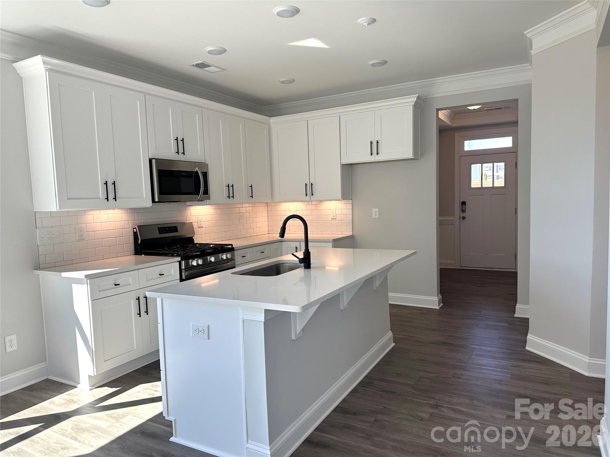 109 Pull Lane Property Photo 4