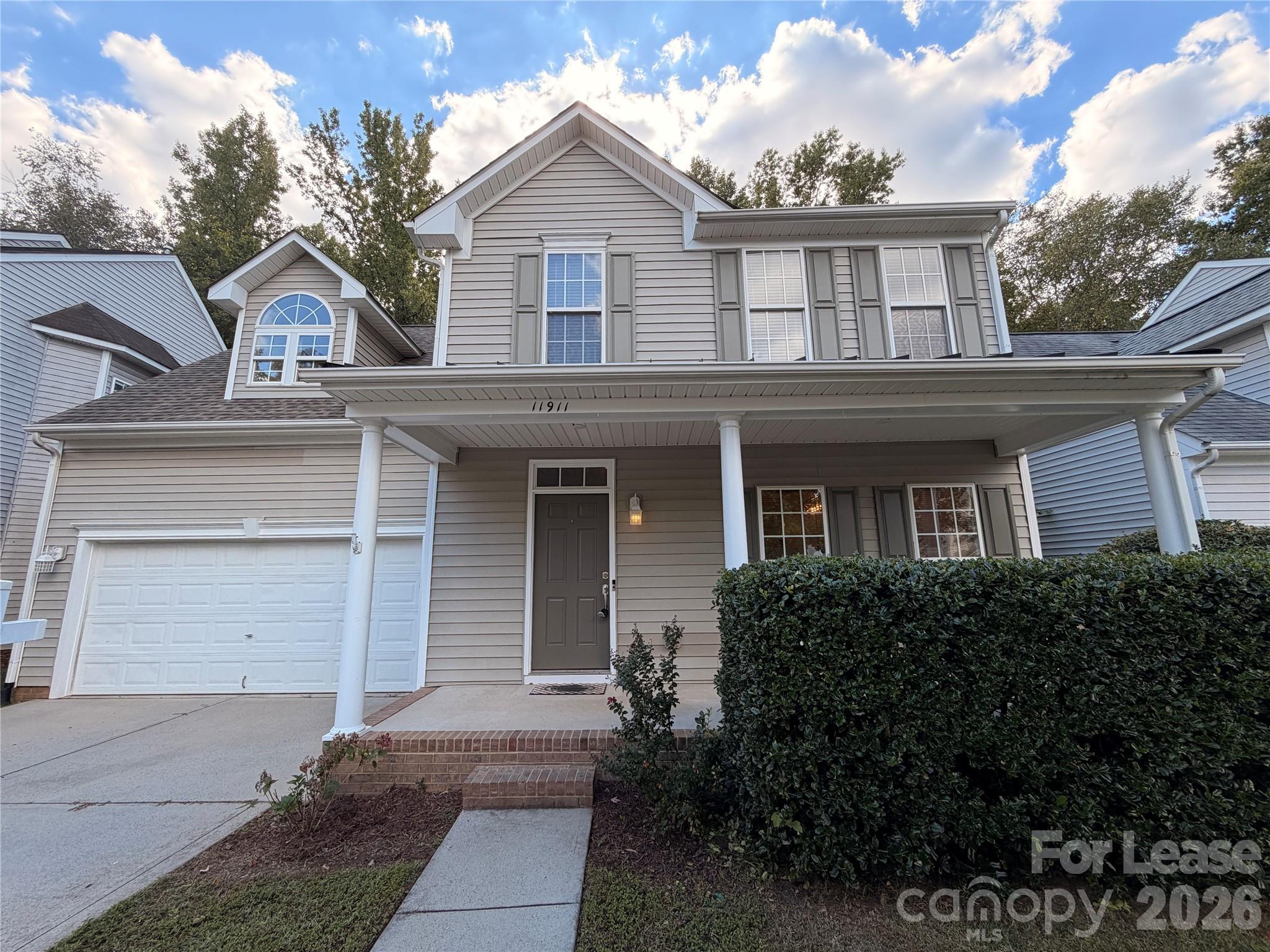 11911 Royal Castle Court Property Photo 1