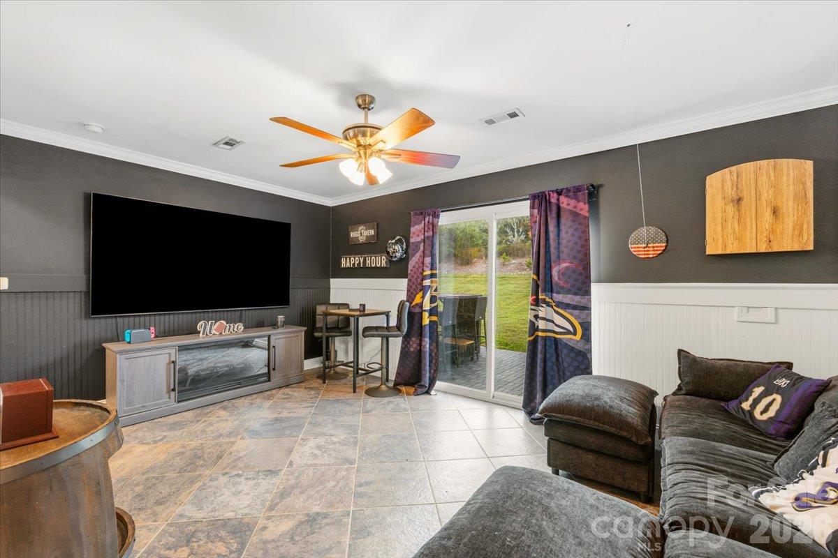 106 S River Glen Drive Property Photo 20
