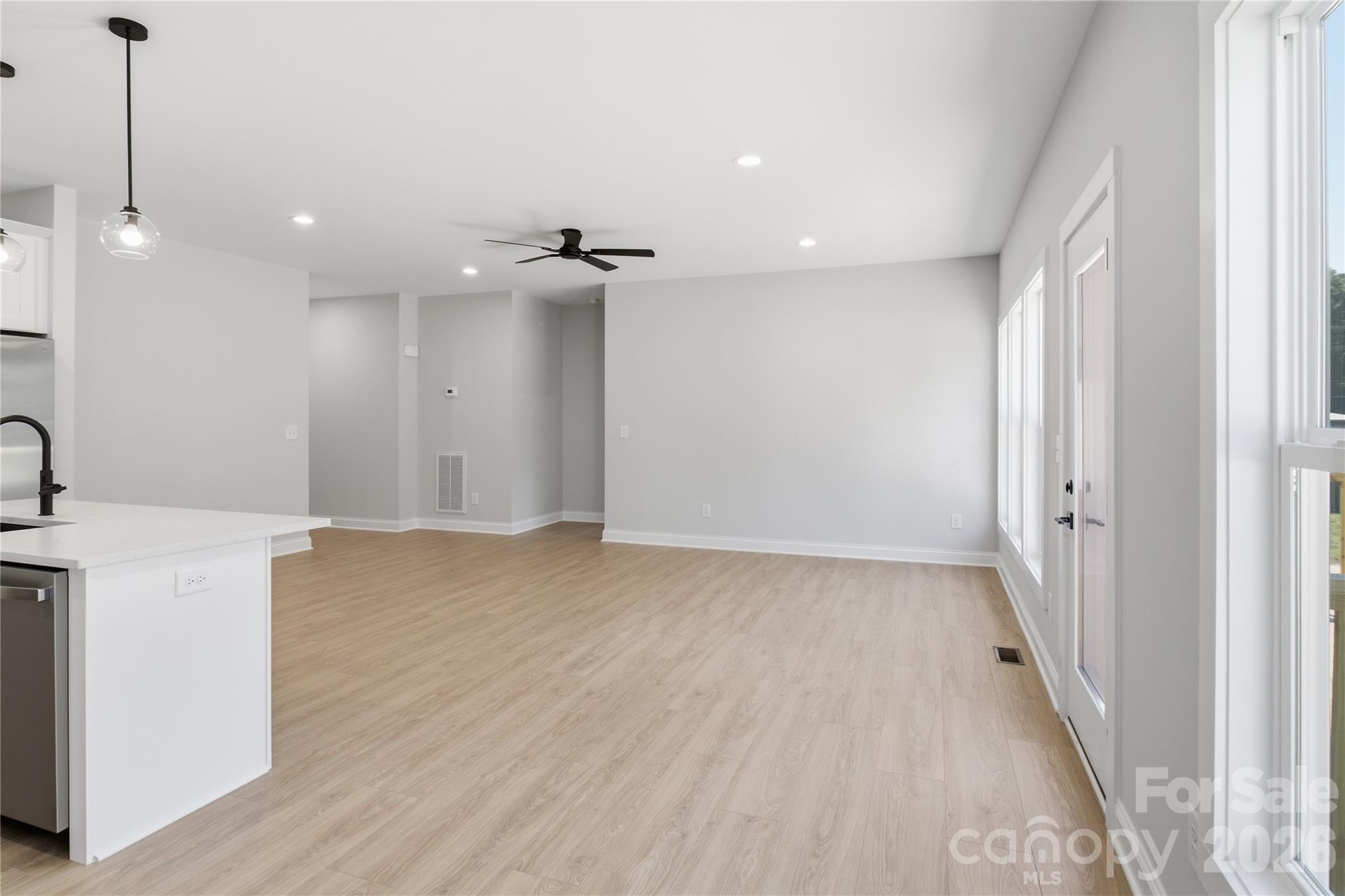 103 Hillcrest Street Property Photo 11