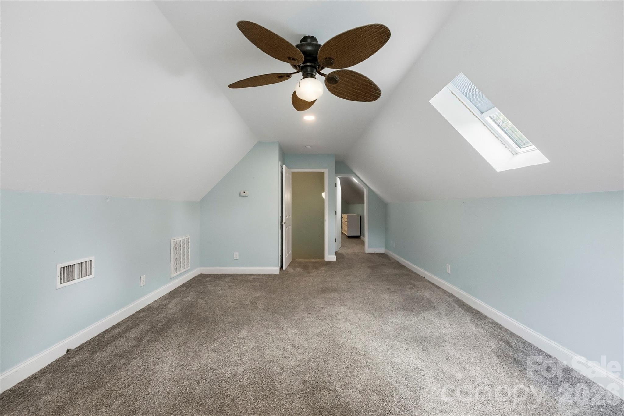 314 Hidden Creek Drive Property Photo 24