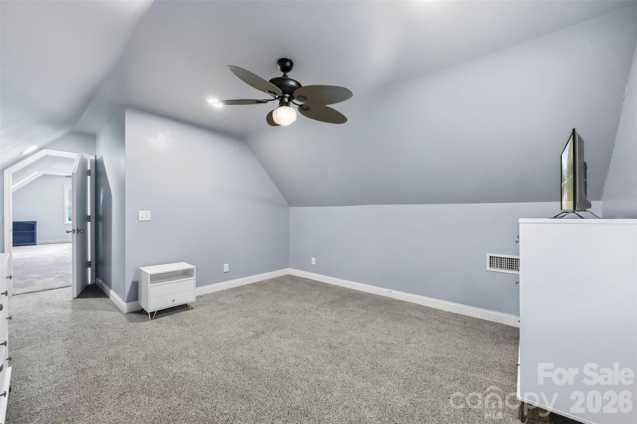 314 Hidden Creek Drive Property Photo 26