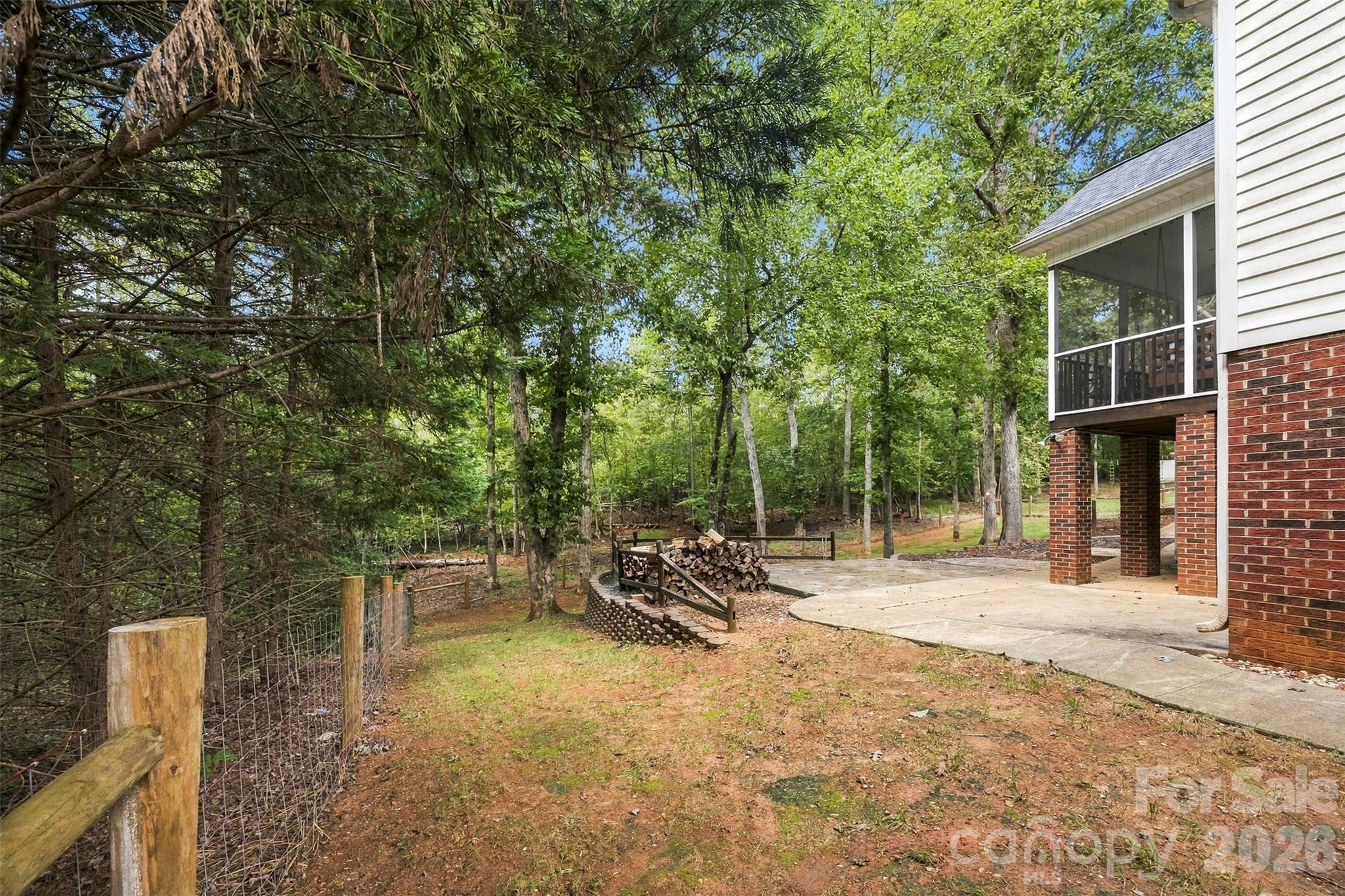 314 Hidden Creek Drive Property Photo 31
