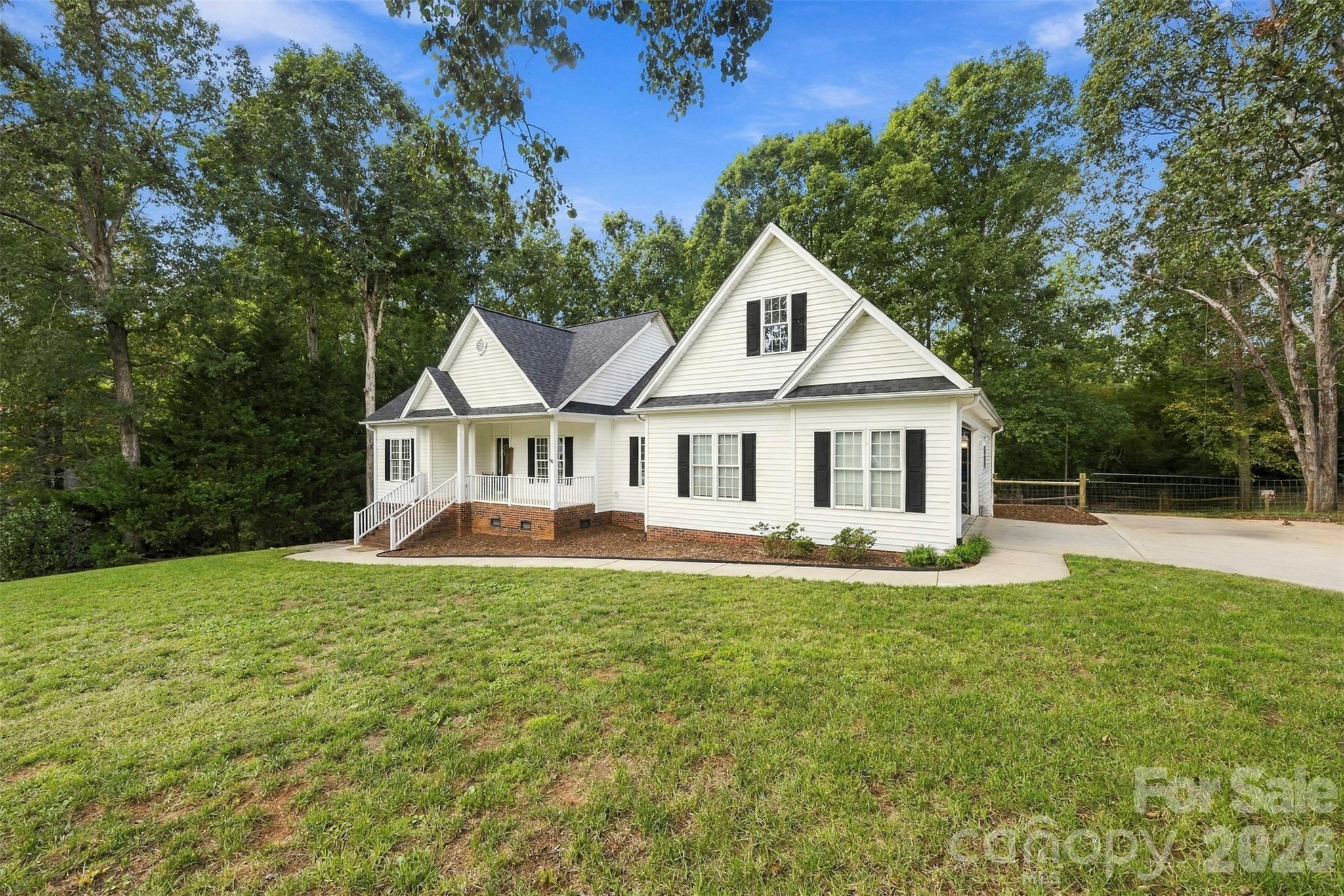 314 Hidden Creek Drive Property Photo 42