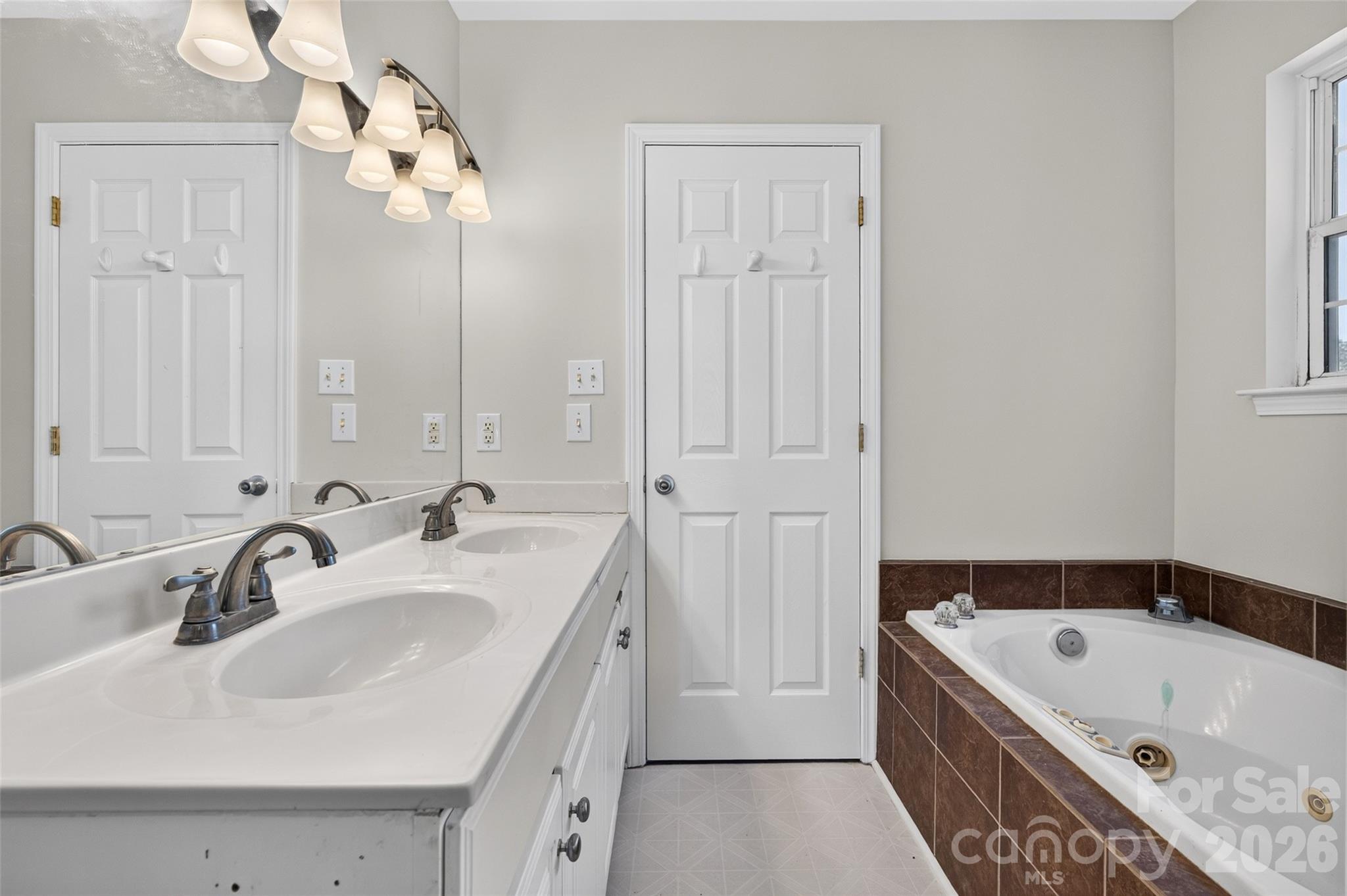 108 Duval Court Property Photo 26
