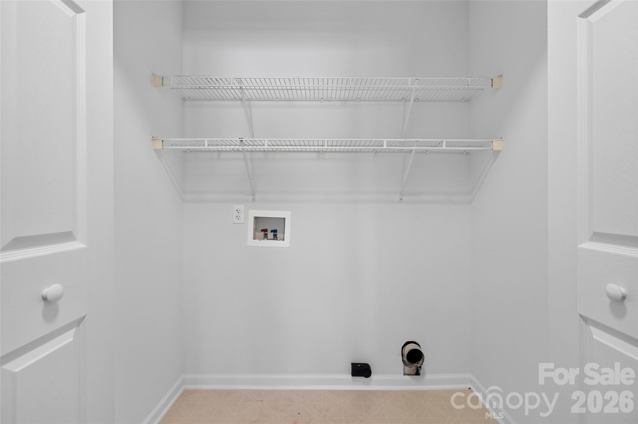 108 Duval Court Property Photo 33