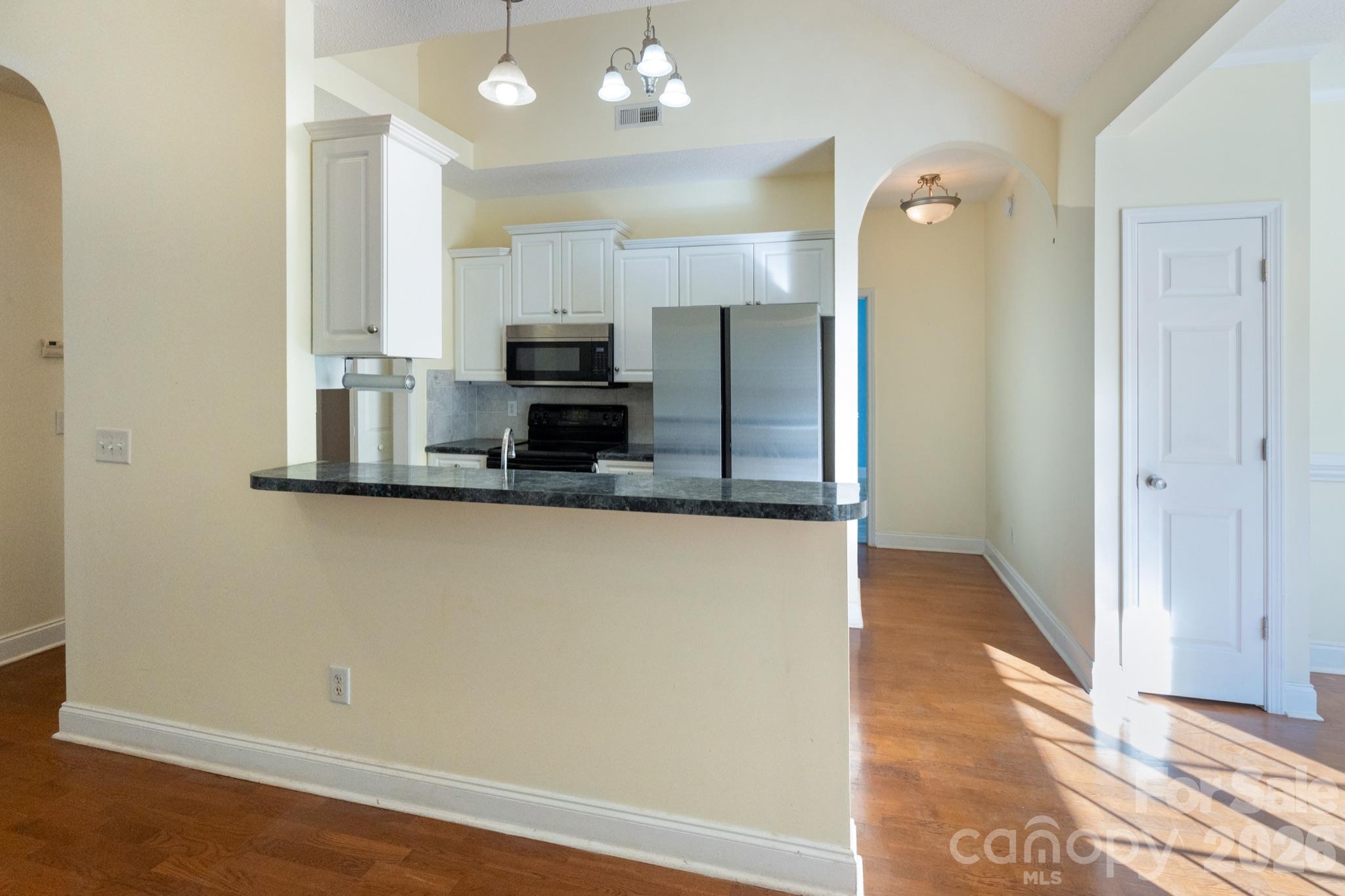4053 Navajo Court Property Photo 12