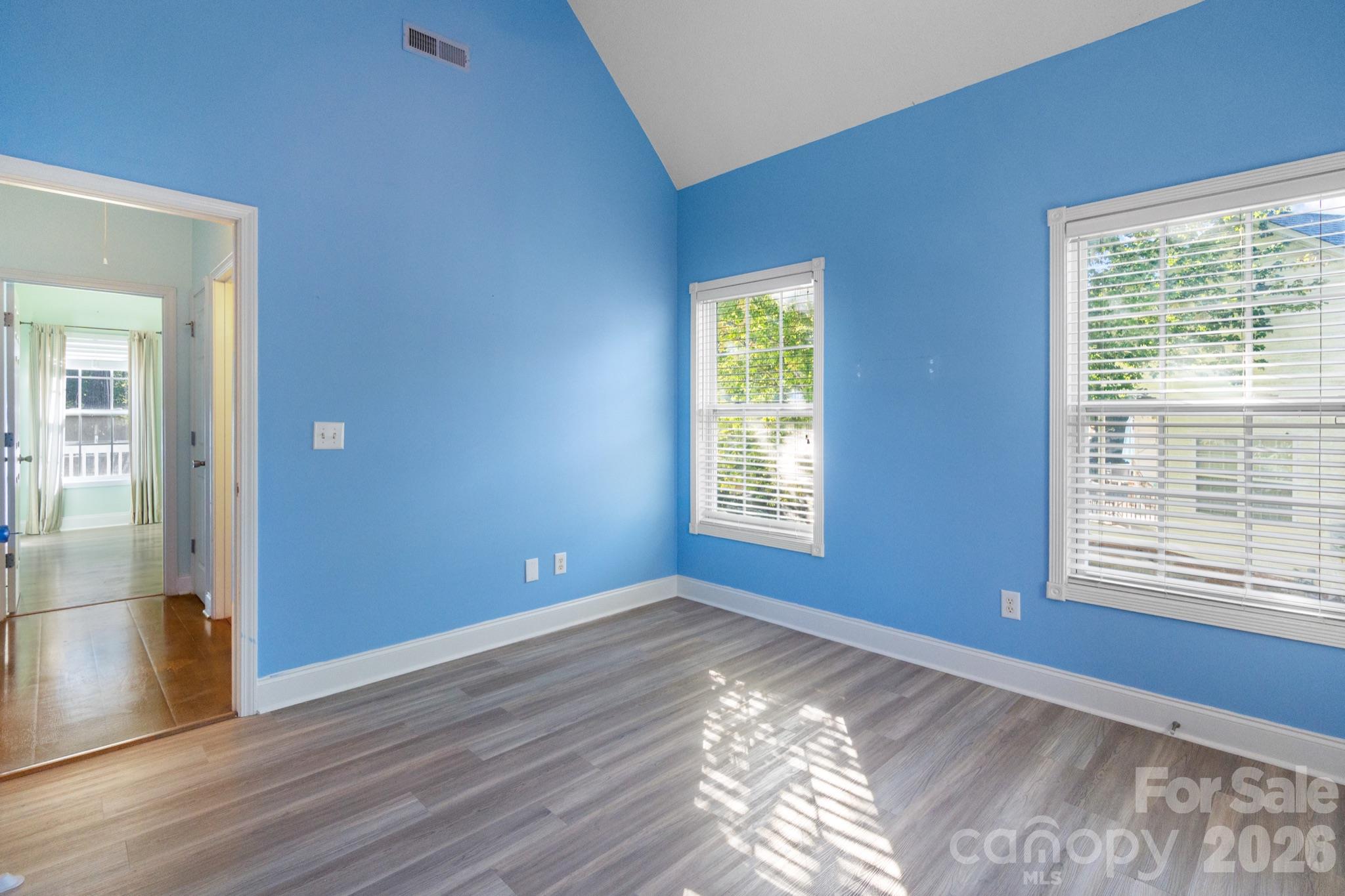 4053 Navajo Court Property Photo 25