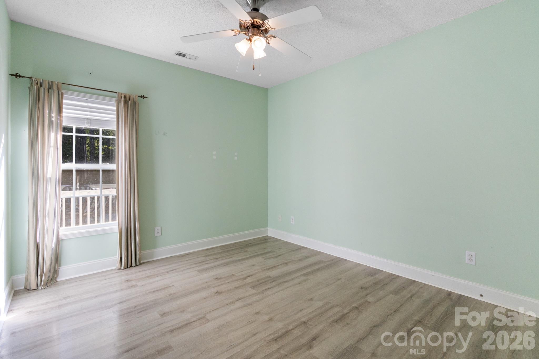 4053 Navajo Court Property Photo 26