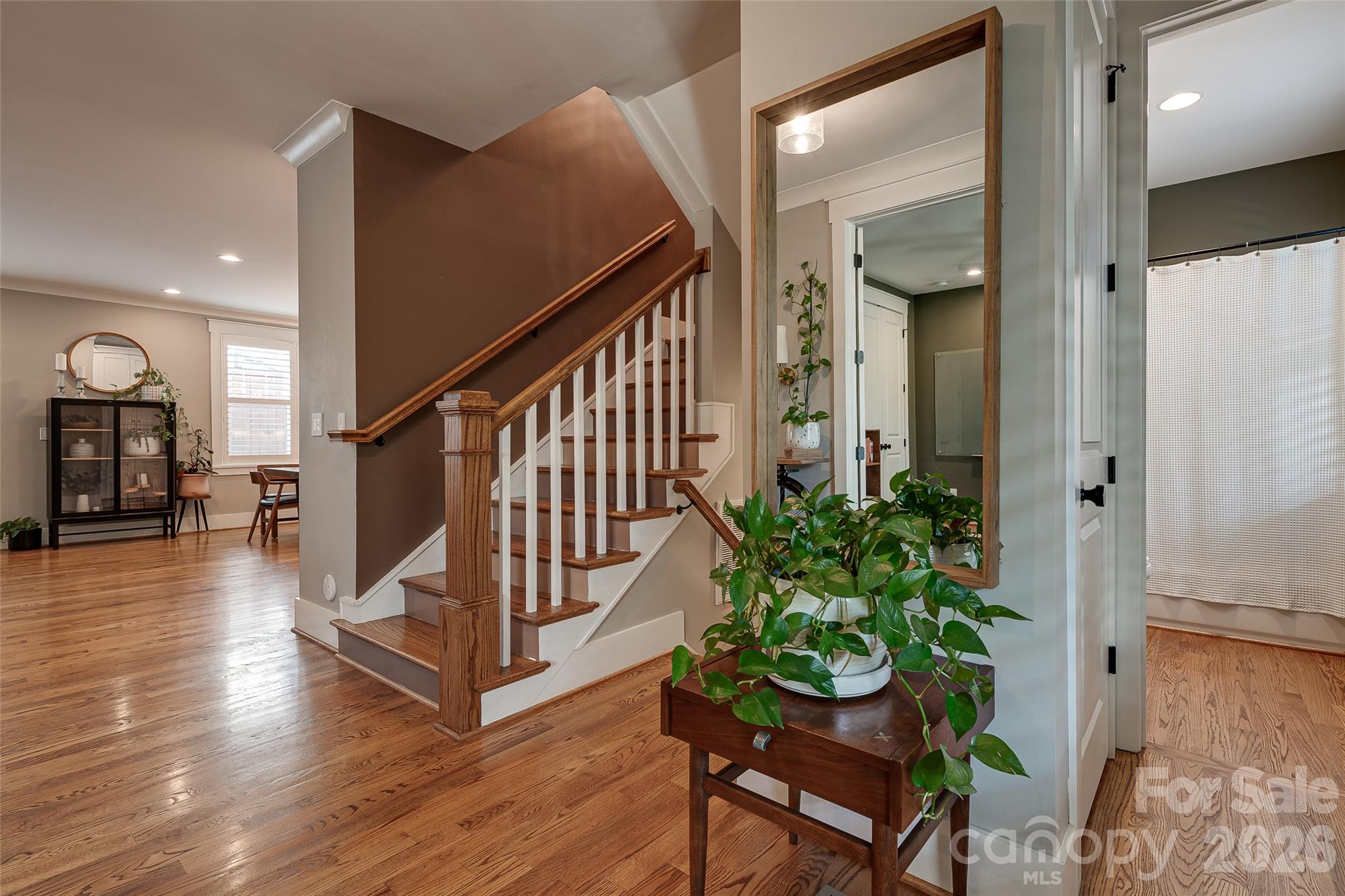1927 Hamorton Place Property Photo 4