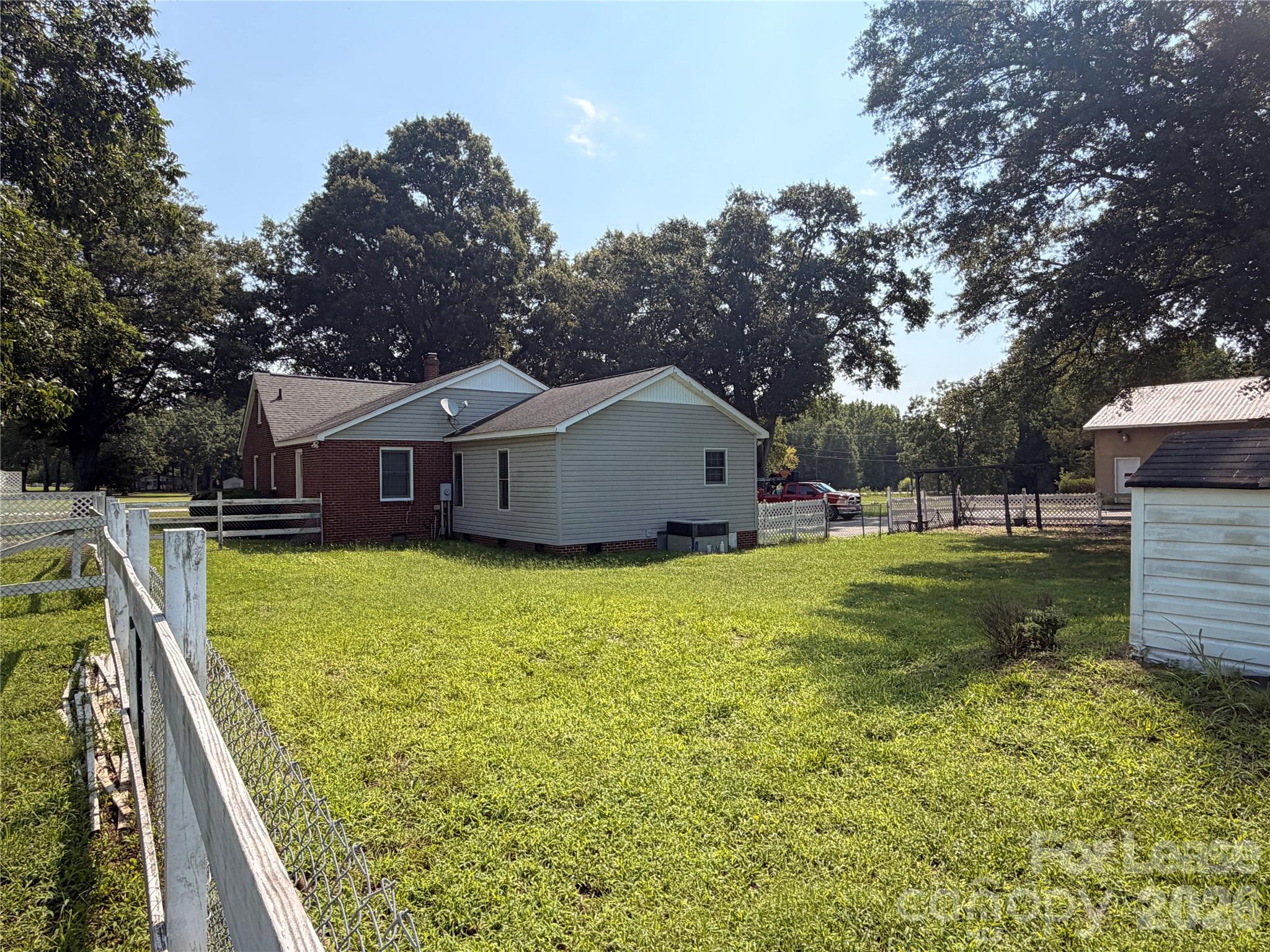 2033 Highway 161 Highway Property Photo 18