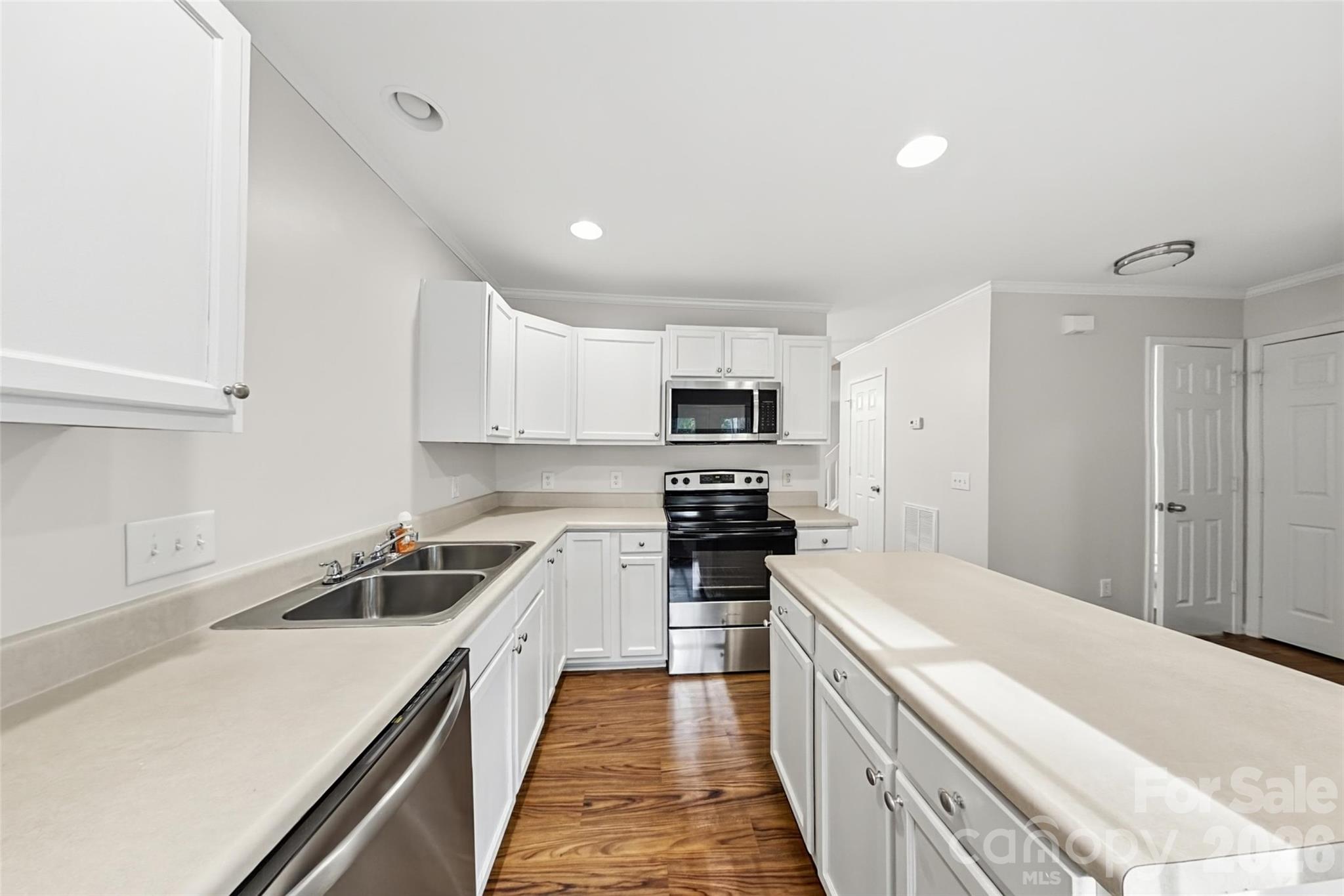 1778 Pergola Place 7202 Property Photo 7