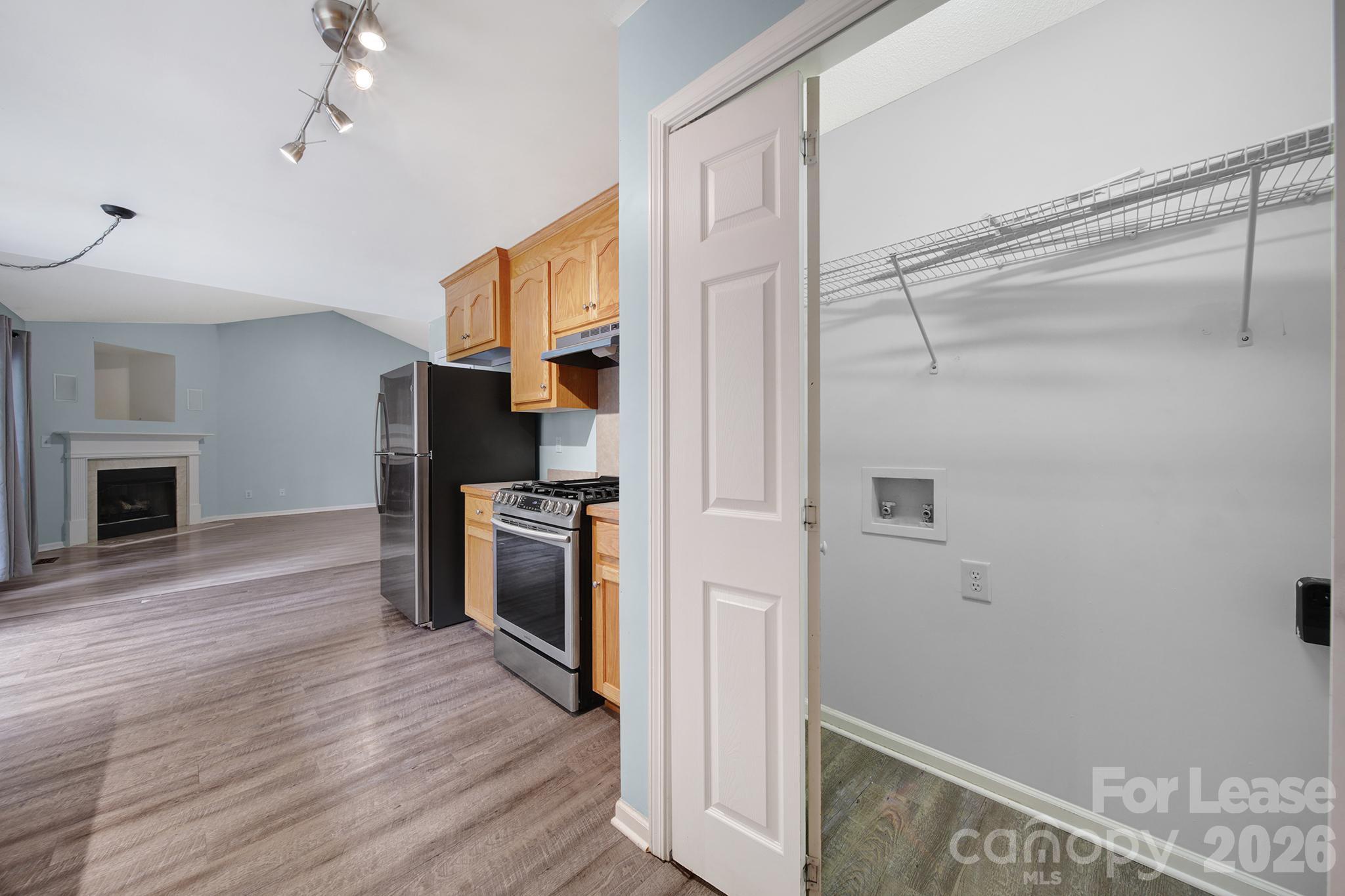 303 Bennington Drive Property Photo 9