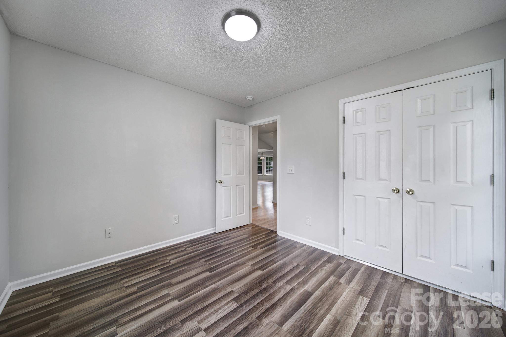 303 Bennington Drive Property Photo 18