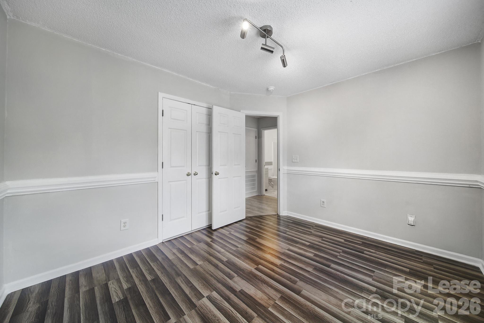 303 Bennington Drive Property Photo 20