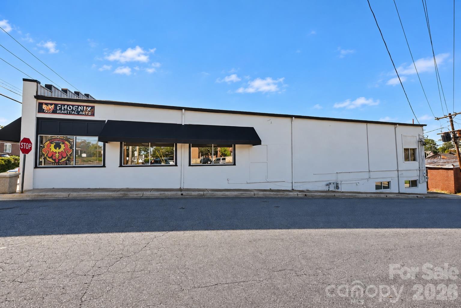 111/113 E Water Street Property Photo 22