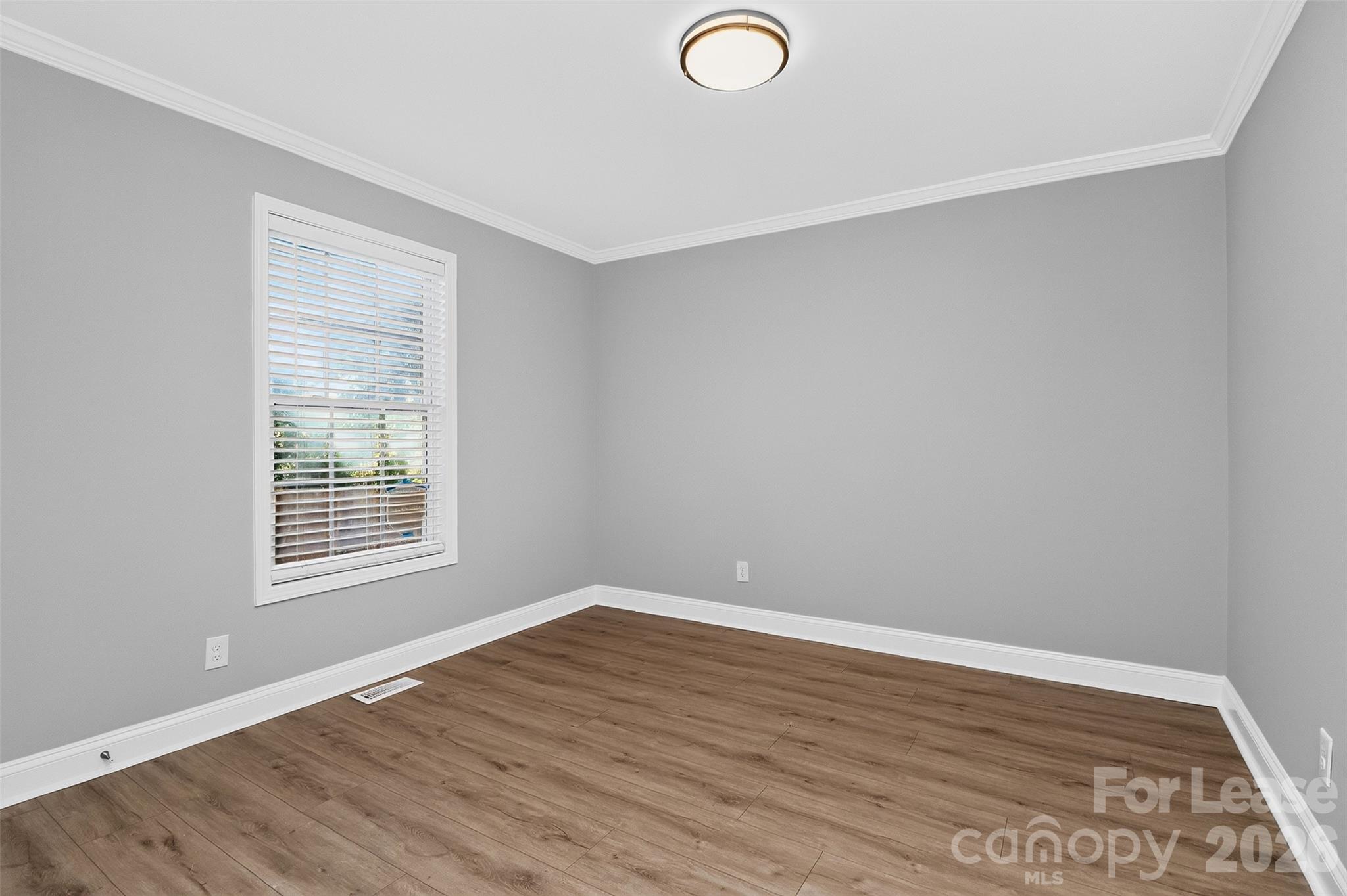 2233 Highland Street Property Photo 21