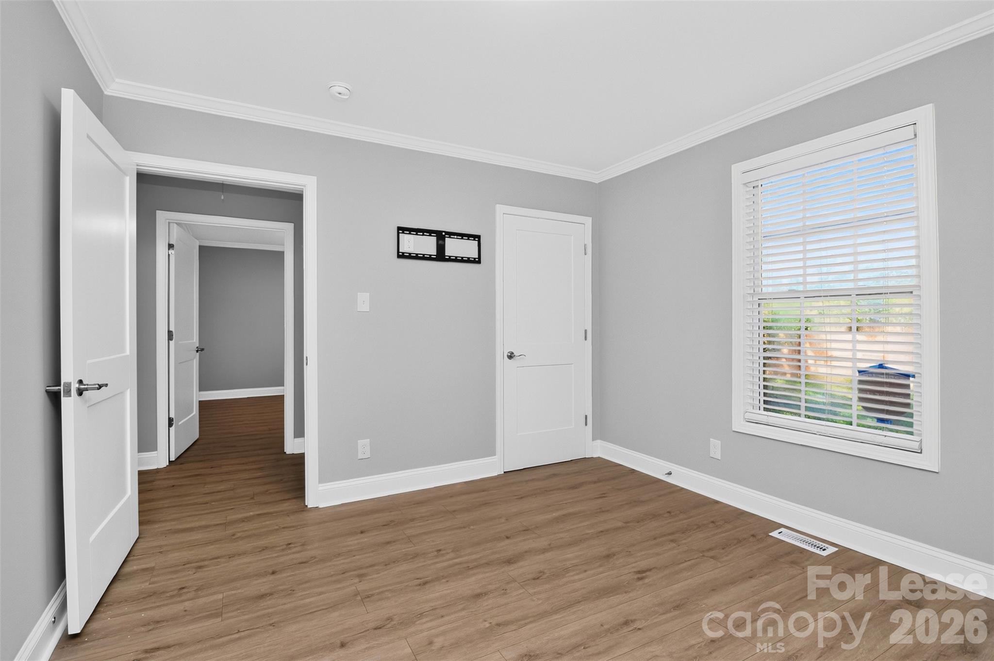 2233 Highland Street Property Photo 23