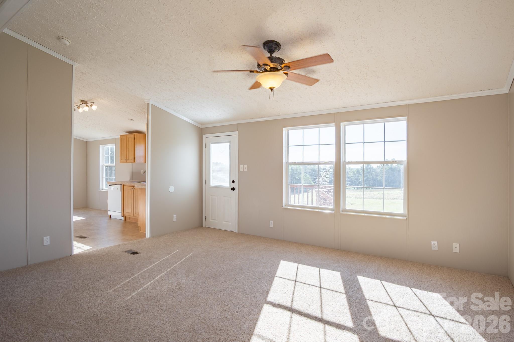 2956 Daisy Trail Property Photo 8