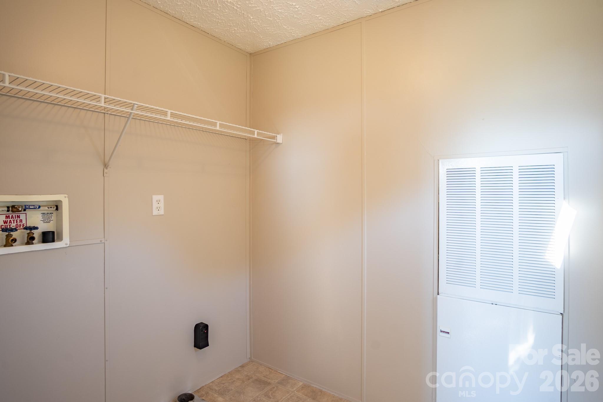 2956 Daisy Trail Property Photo 14