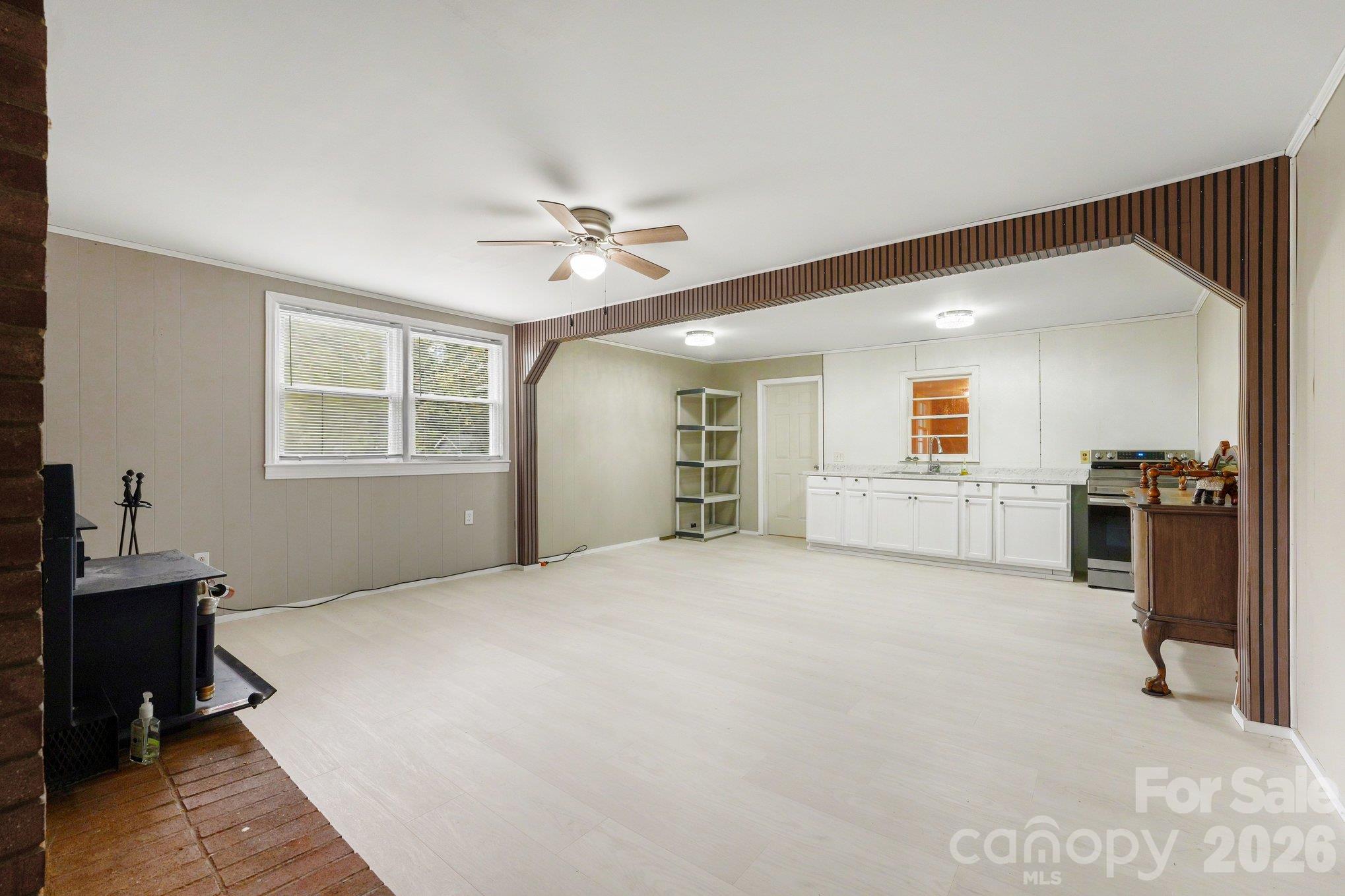 144 Ginger Lane Property Photo 5