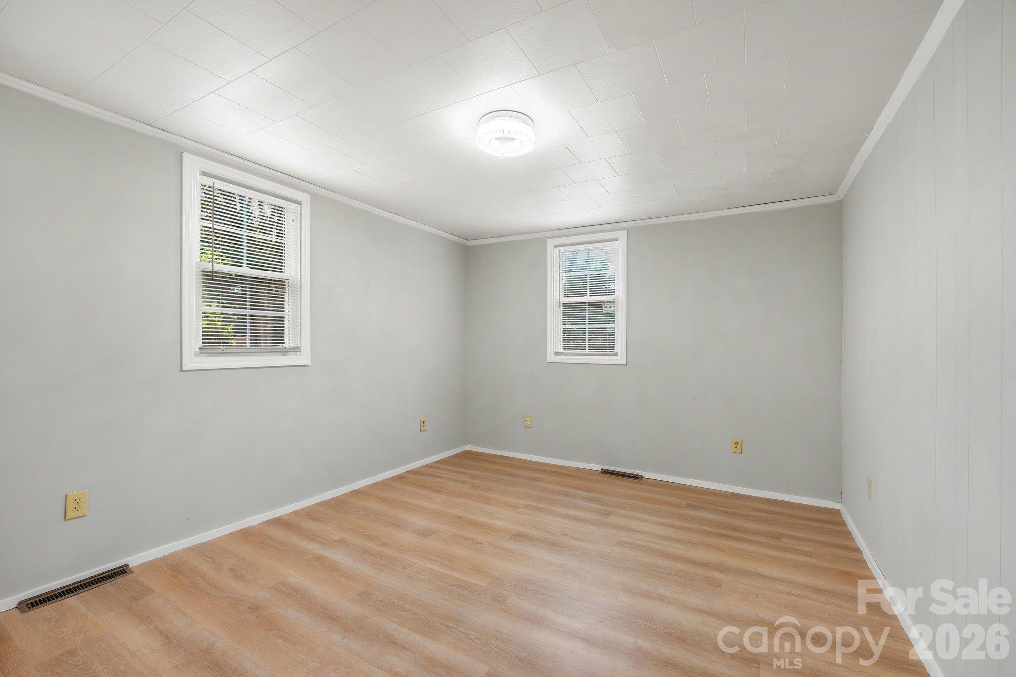 144 Ginger Lane Property Photo 13
