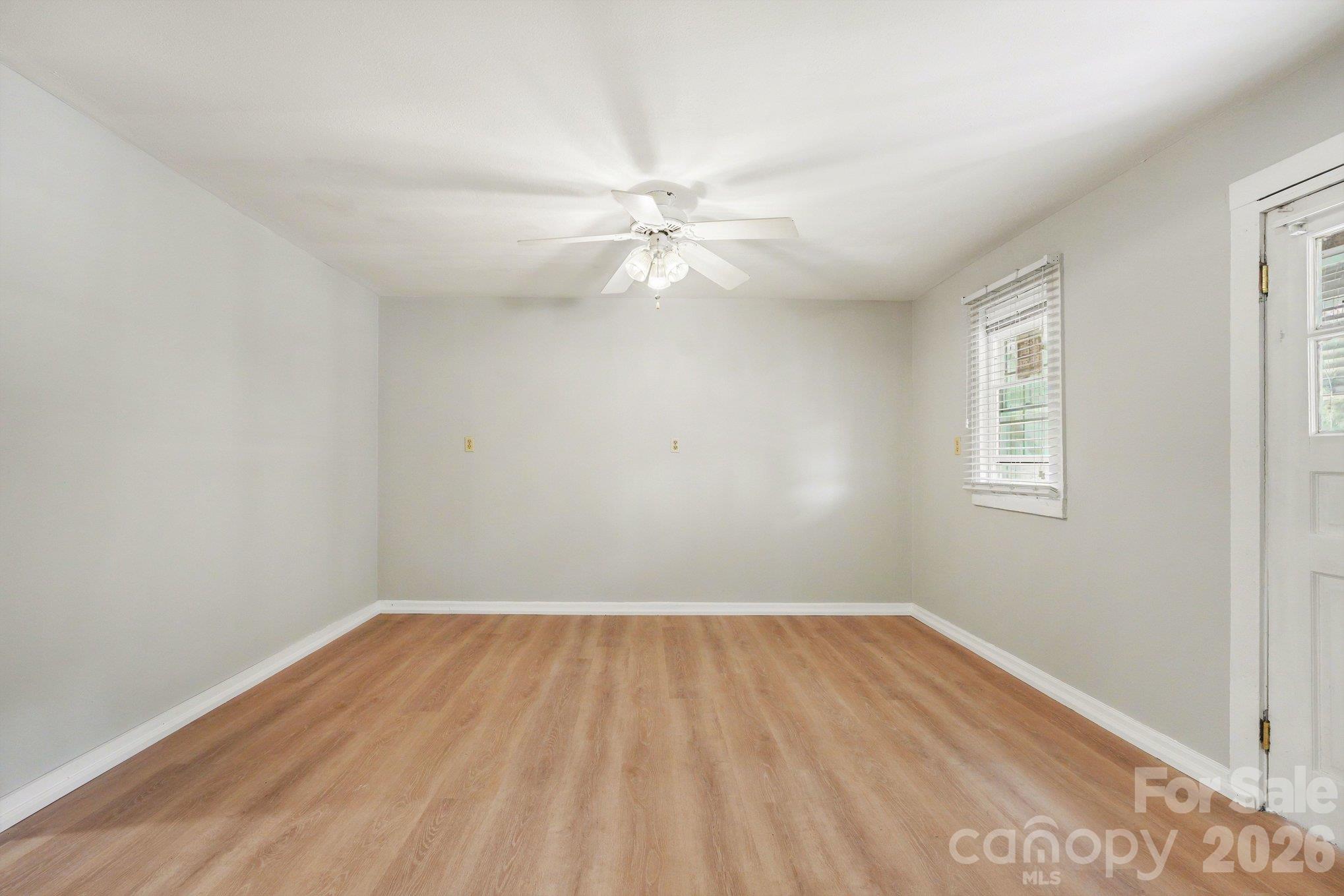 144 Ginger Lane Property Photo 15
