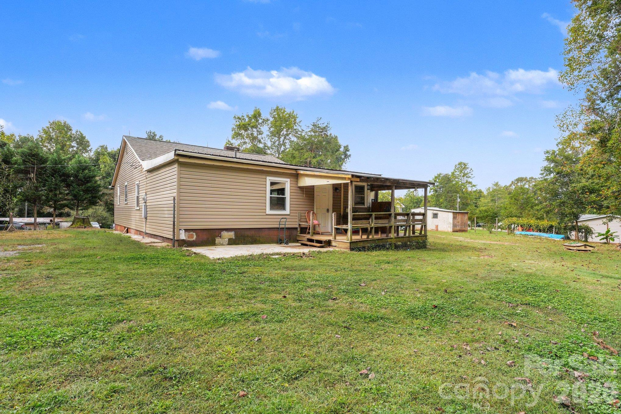 144 Ginger Lane Property Photo 21