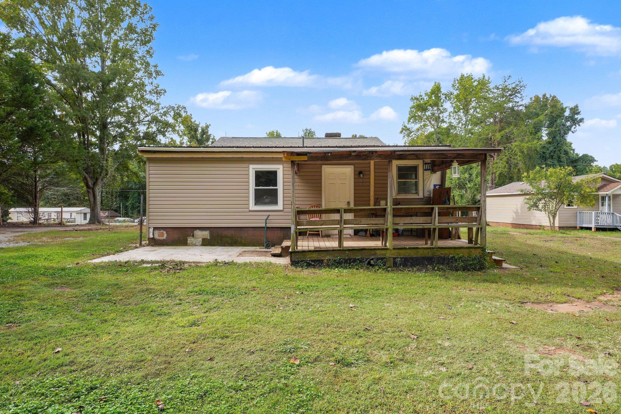 144 Ginger Lane Property Photo 22