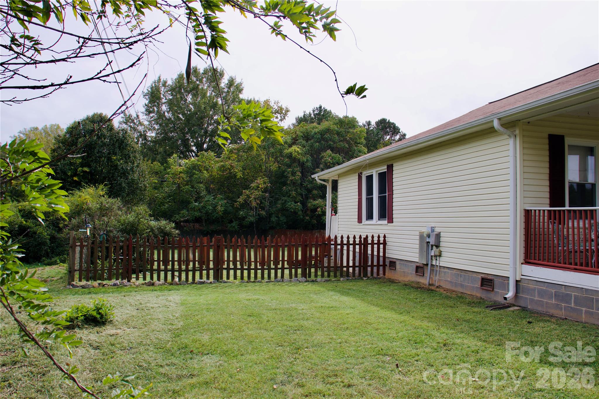 2033 Scalesville Road Property Photo 2