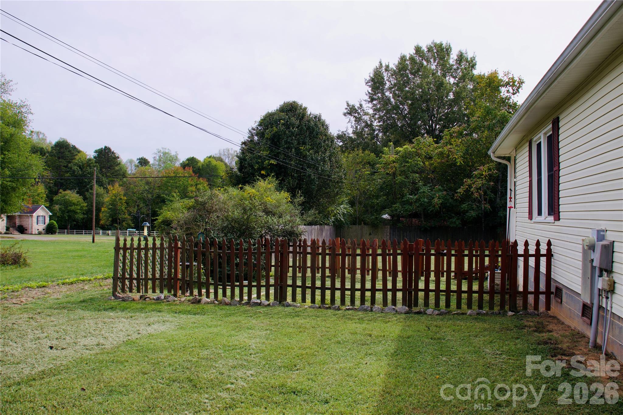 2033 Scalesville Road Property Photo 3